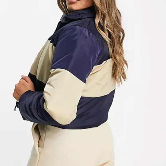 I Saw it First cropped puffer jacket  - NWT (L) - Picture 12 of 13
